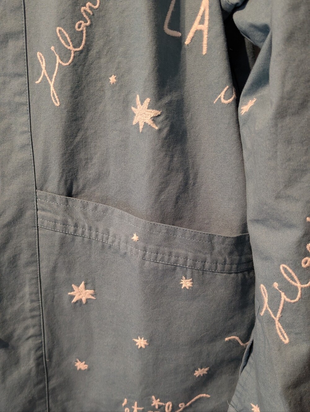 S Sézane x Pangea Will Chore Jacket Embroidery Written Out - Picture 13 of 15